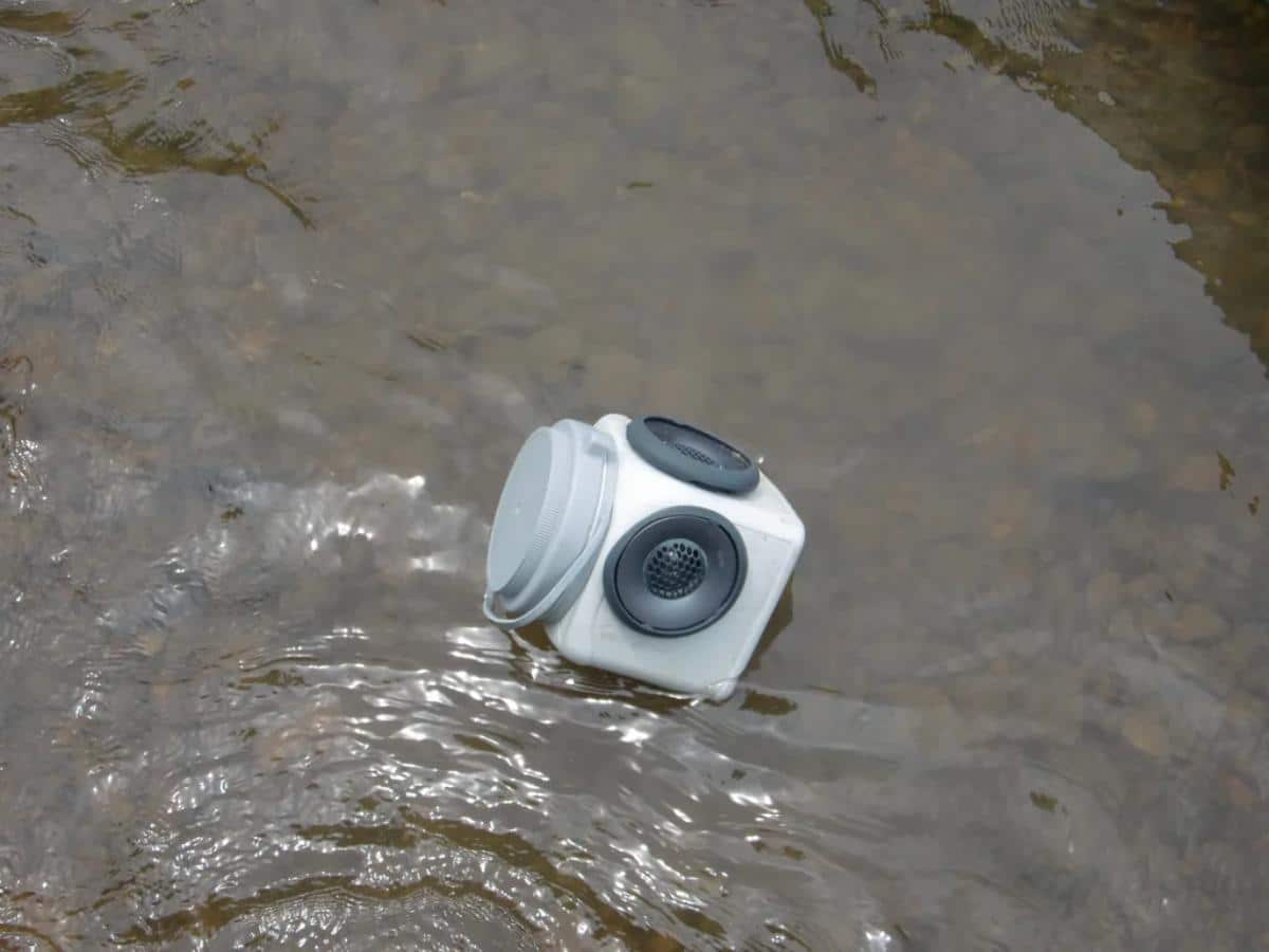 DIY Floating Water Proof Speaker