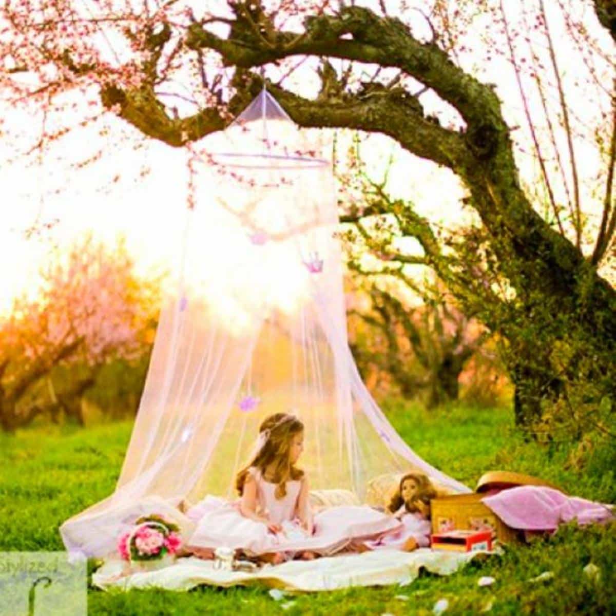 DIY Backyard Tent for Little Girls