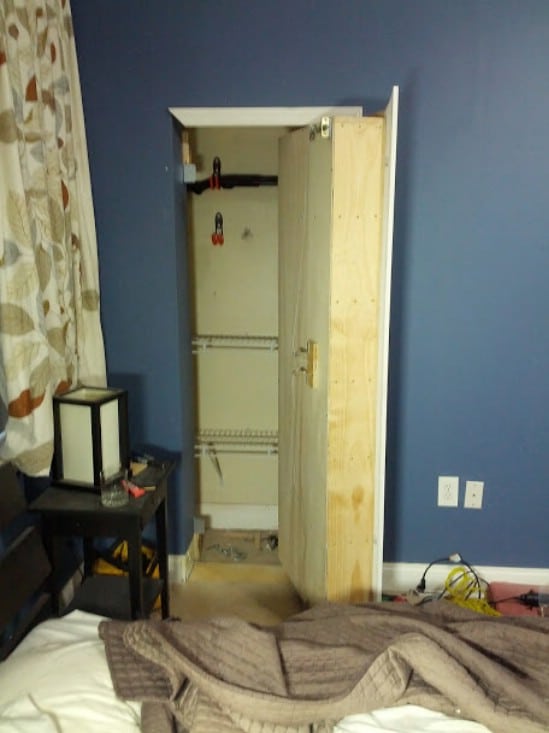 Hidden Closet Safe Secret Hanging Vault Home Security Hide Stash Cash Jewelry 