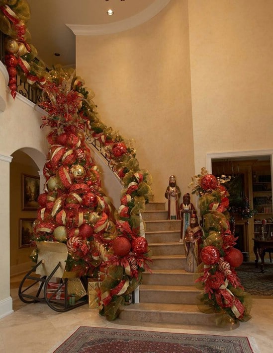 The Stairway - 30 Stunning Ways to Decorate Your Living Room This Christmas