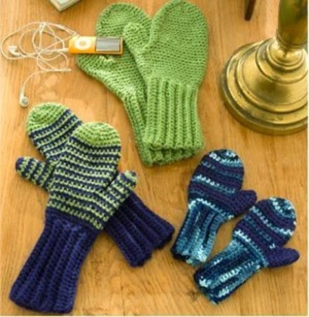 Beginner Crocheted Mittens - 30 Super Easy Knitting and Crochet Patterns for Beginners