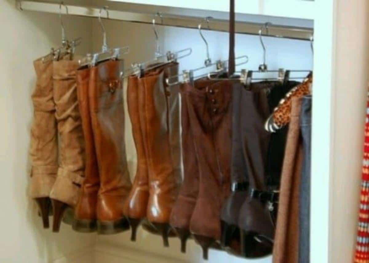 Hanging Boots diy solution.
