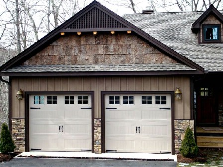 Paint Your Garage Doors - 150 Remarkable Projects and Ideas to Improve Your Home's Curb Appeal