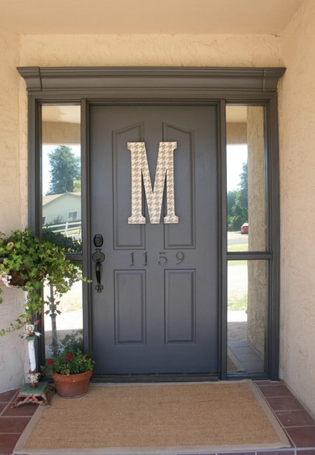 Create A Front Door Border - 150 Remarkable Projects and Ideas to Improve Your Home's Curb Appeal