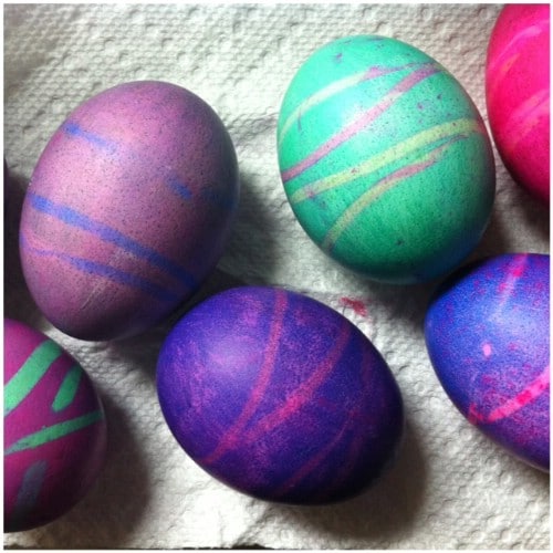 Rubber Band Easter Eggs - 80 Creative and Fun Easter Egg Decorating and Craft Ideas