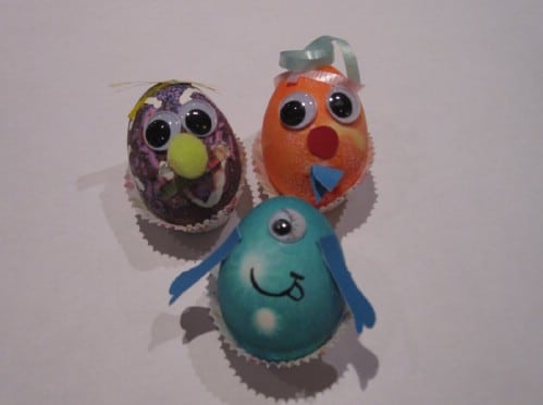 Hot Glue Resistant Easter Eggs - 80 Creative and Fun Easter Egg Decorating and Craft Ideas