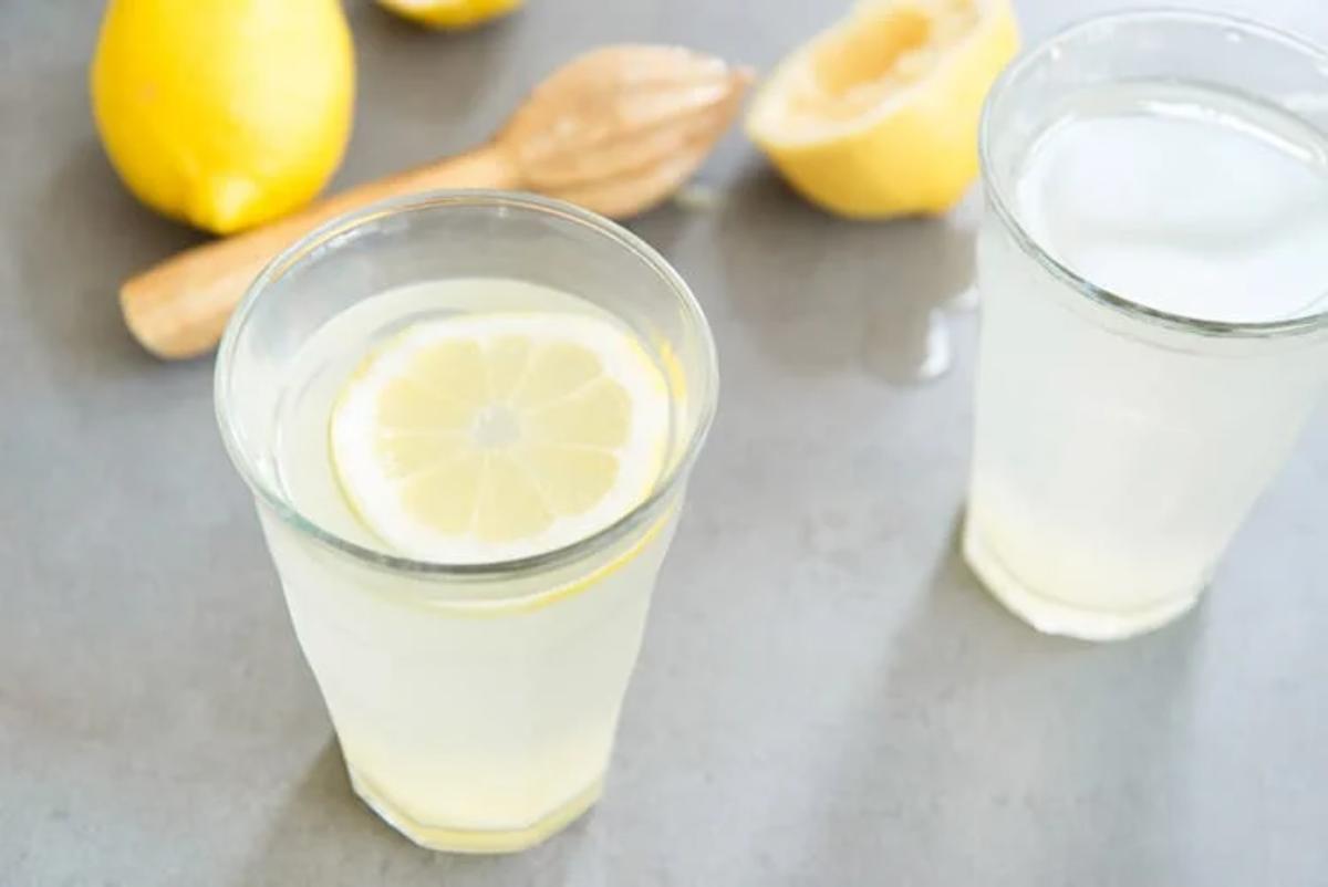 Lemon and Ginger Detox Water