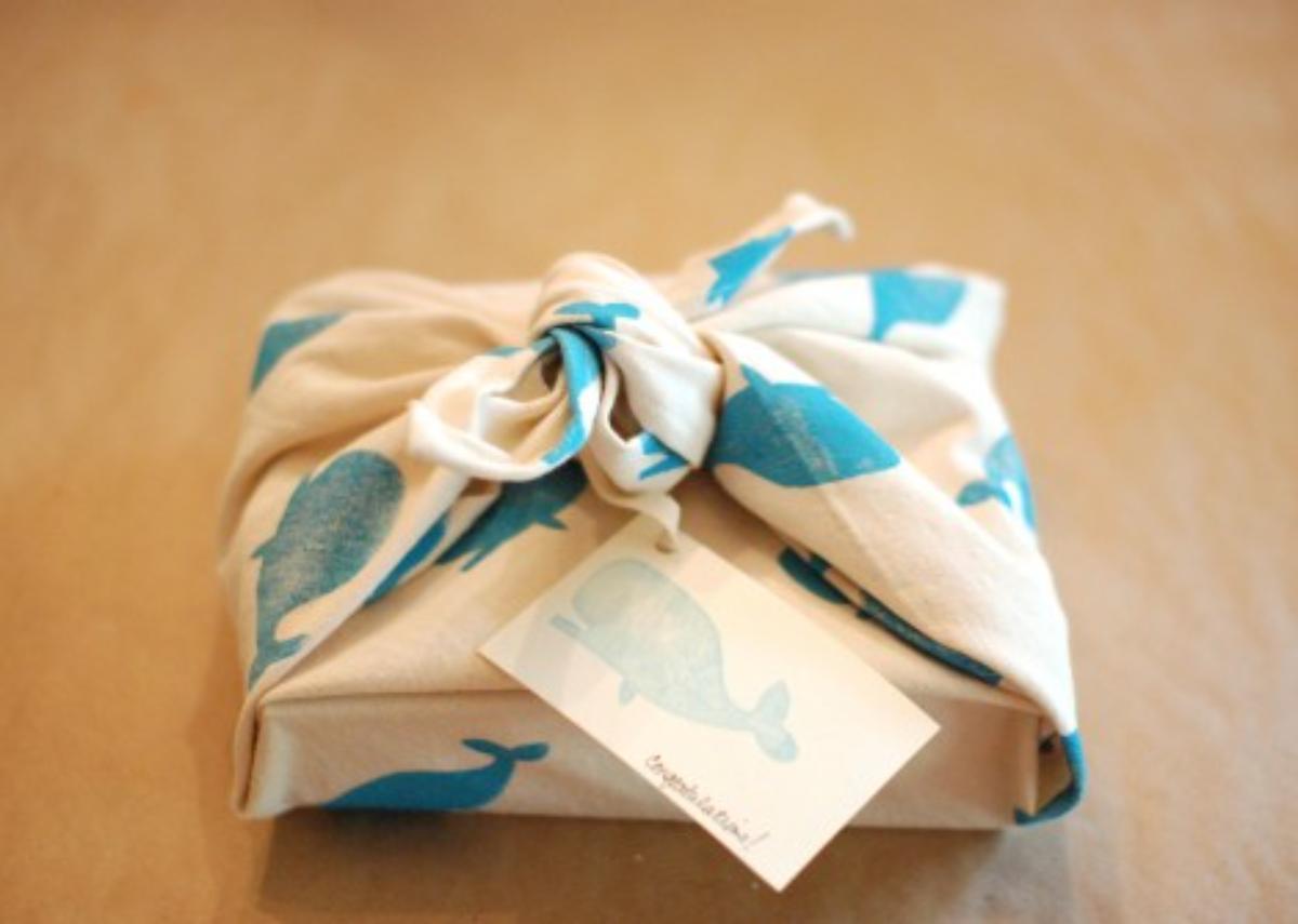 DIY Reusable fabric gift wrap.