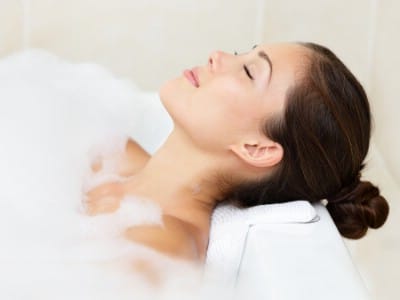Take a detoxifying bath - 51 Extraordinary Everyday Uses for Hydrogen Peroxide