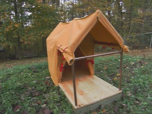 Dog Tent - 15 Brilliant DIY Dog Houses With Free Plans For Your Furry Companion