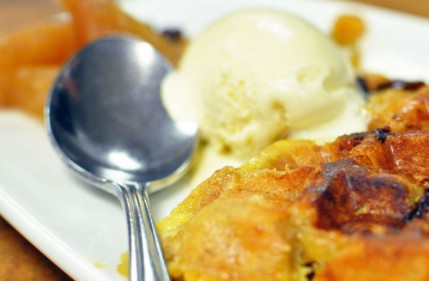 Bread pudding - 35 Delicious Foods You Didn't Know You Could Cook in Your Waffle Iron
