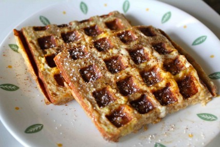 French toast - 35 Delicious Foods You Didn't Know You Could Cook in Your Waffle Iron