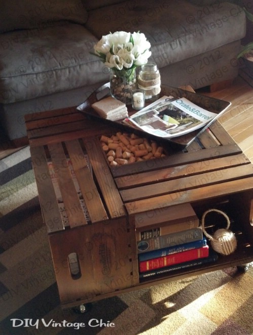 Wine crate coffee table - 50 Decorative Rustic Storage Projects For a Beautifully Organized Home