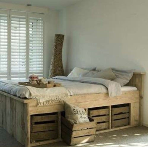 Rustic bed with crate storage - 50 Decorative Rustic Storage Projects For a Beautifully Organized Home