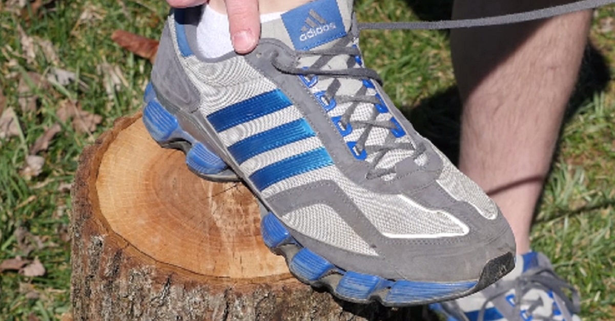 How to Prevent Foot Blisters – You've been Tying Your Shoes Wrong All these Years!