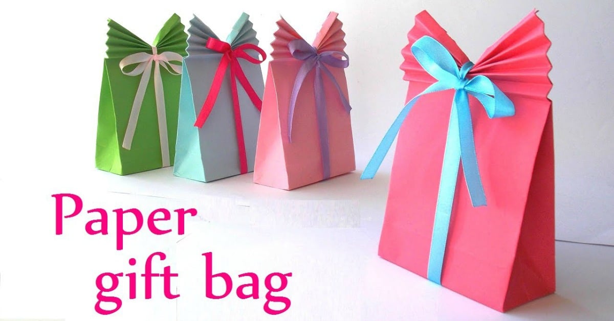 That’s a Wrap! How to Make Your own Gift Bag (It’s so Easy