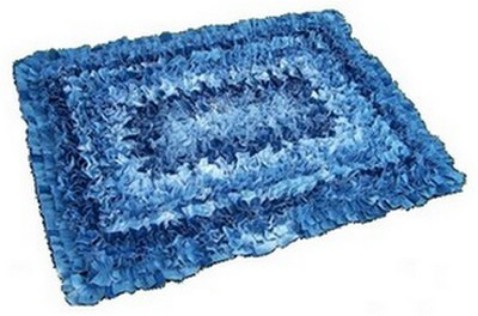 Make a beautiful scatter rug.