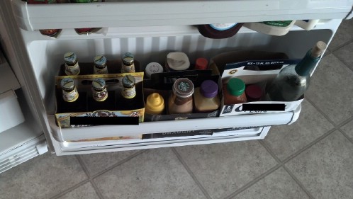 Slacker-Friendly Organizing: Smart Storage Solutions to Pimp Your Fridge!