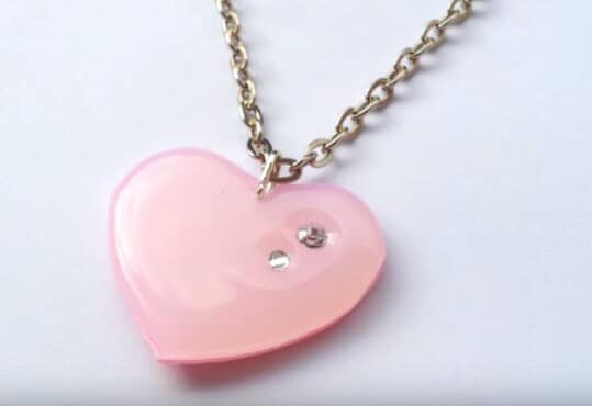 24. Try this Simple Heart Pendant