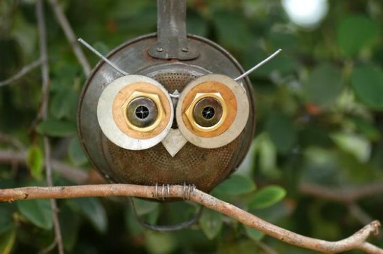 DIY Craft Owl From Old Strainer