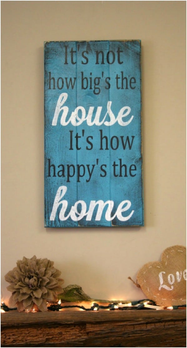 Distressed Happy Home Sign