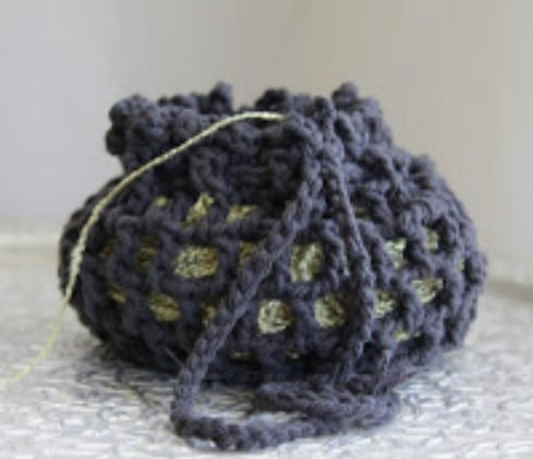 Easy Crochet Yarn Holder