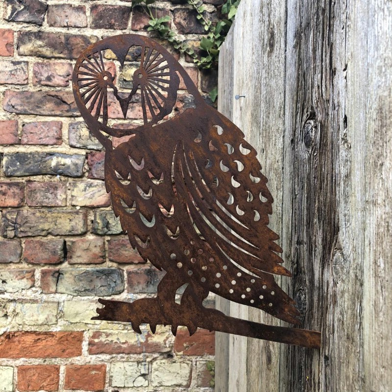Rusty owl garden decoration