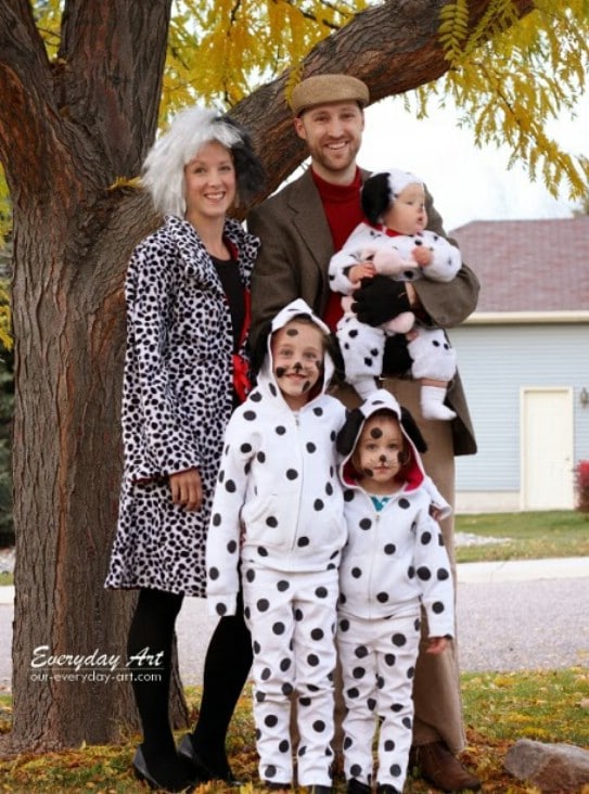 Family 101 Dalmatians Costumes