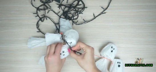 Ghost Lights - How to Make 5 Spooky Halloween Decorations Out of Simple, Cheap Supplies