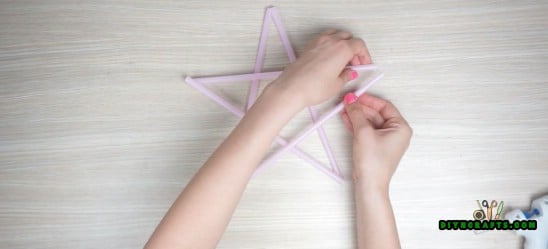 Hanging Stars - 5 Amazing Straw Projects In Just 4 Minutes