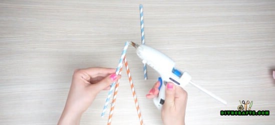 Picture Frame - 5 Amazing Straw Projects In Just 4 Minutes