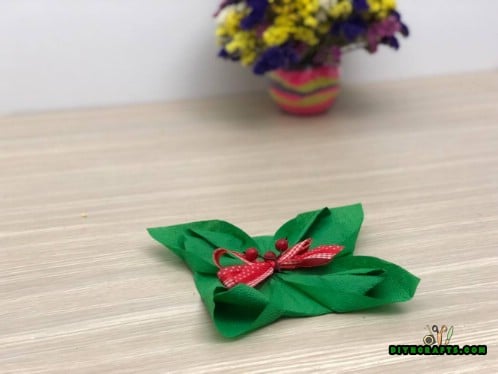 Fancy Napkin - 5 Festive DIY Christmas Napkin Designs With Simple Video Instructions