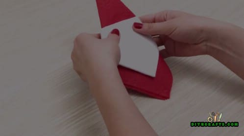 Santa Napkin - 5 Festive DIY Christmas Napkin Designs With Simple Video Instructions