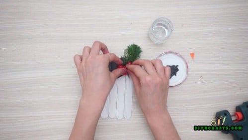 Craft Stick Snowman - 5 Creative Snowman Crafts You Can DO In Under Three Minutes