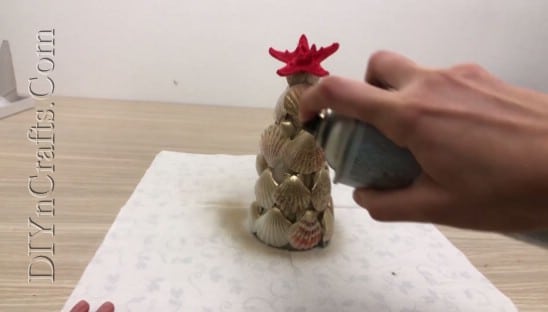 Shell Christmas Tree - 5 Easy Ways to Make Cute Miniature DIY Christmas Trees