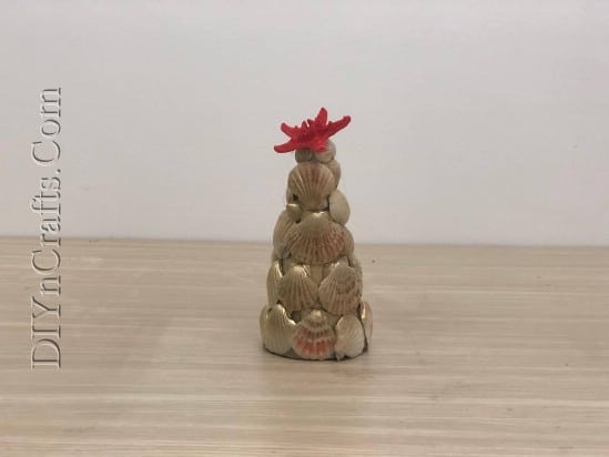 Shell Christmas Tree - 5 Easy Ways to Make Cute Miniature DIY Christmas Trees