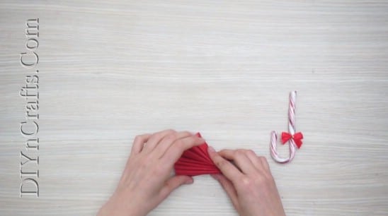 Candy Cane Umbrella - How to Fold These 5 Easy and Decorative Christmas Napkins