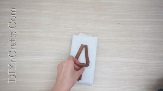 Cinnamon Sticks Gift Wrap - 5 Brilliantly Creative DIY Gift Wrapping Ideas for Christmas