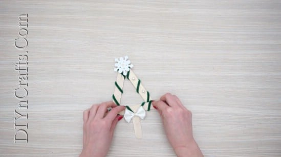 Craft Stick Tree - 5 Brilliantly Creative DIY Christmas Crafts Anyone Can Make