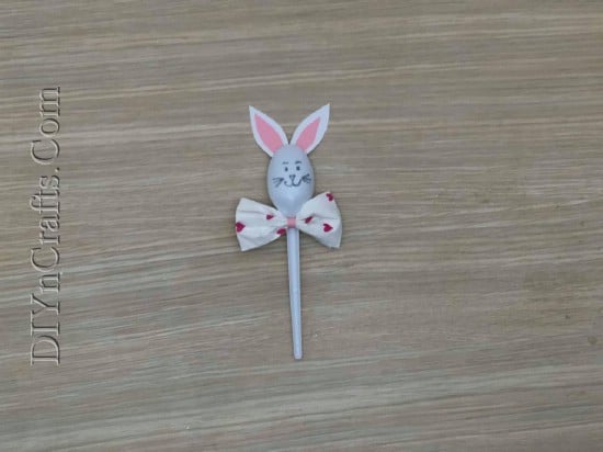 Bunny Spoon 1 - 5 Fun Easter Crafts for Kids Using … Plastic Spoons!