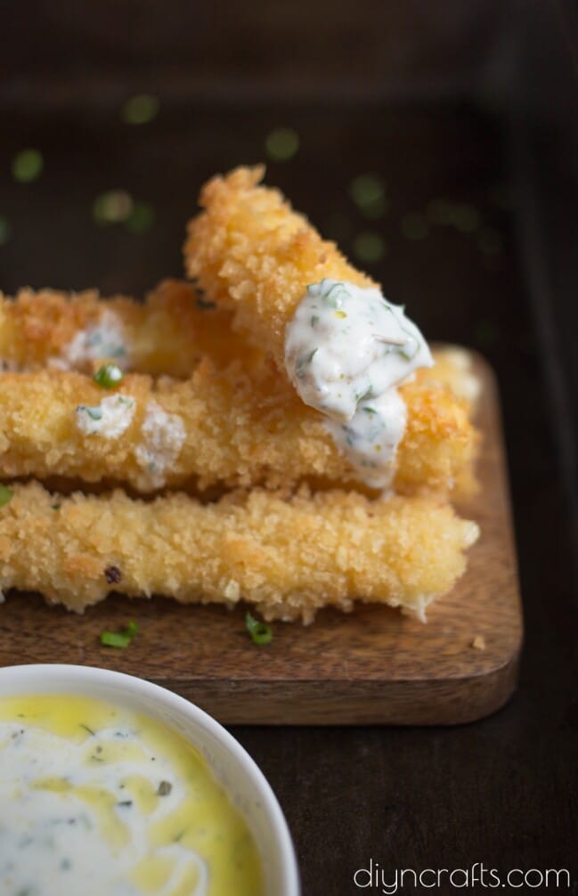 Fried Cheese Sticks With Buttermilk Sauce