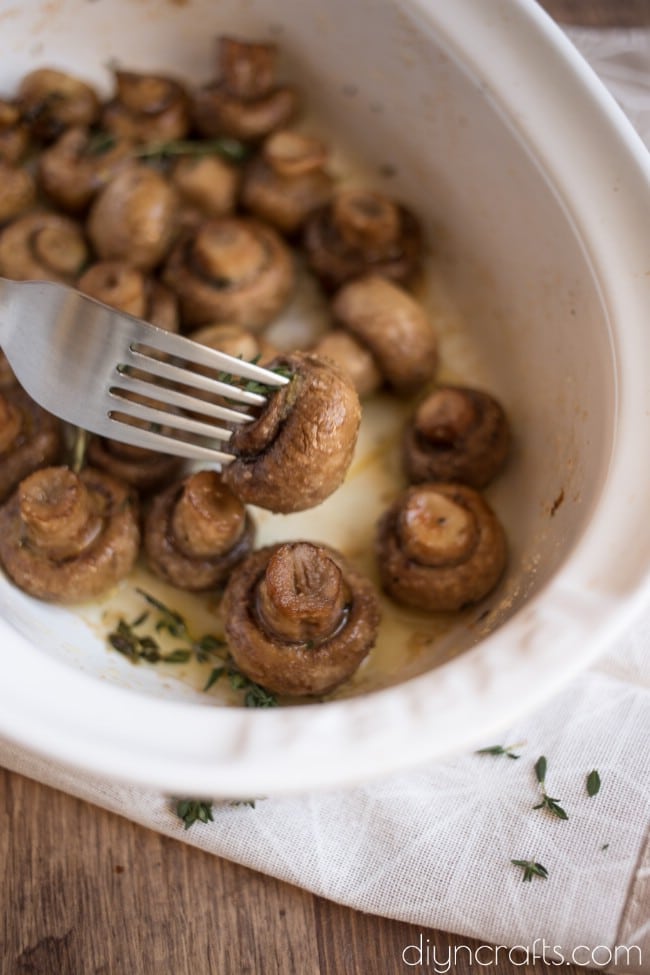 Roasted Mushrooms in Browned Butter, Garlic and Thyme Sauce Recipe