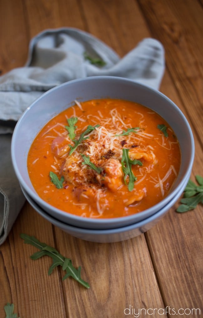 One-Pot Tomato Tortellini Soup Recipe