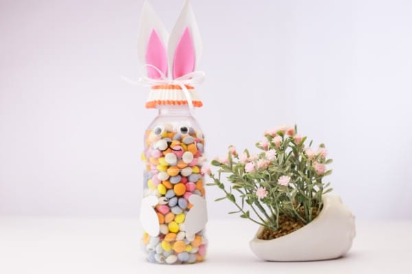How to Make a Cute Easter Bunny Candy Bottle