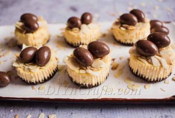 Easter Mini Cheesecakes With Almonds and Choco Bons