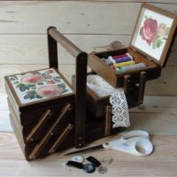 Wooden sewing box Sewing basket