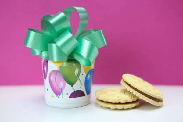 Plastic Cup Gift and Cookie Box Wrapping Craft