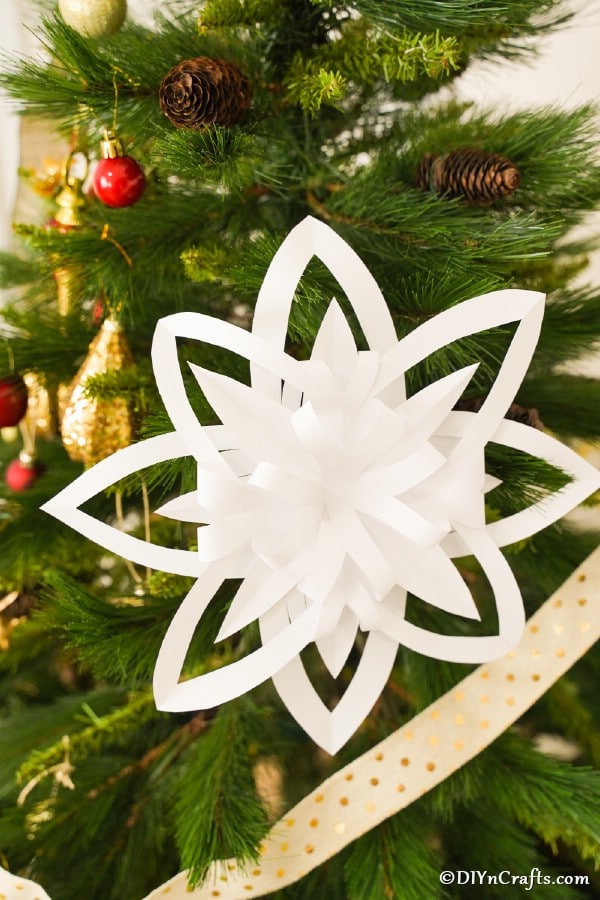 3D snowflakes displayed on a tree