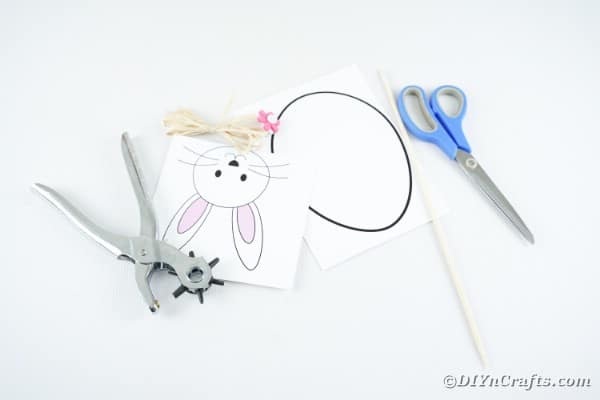 Supplies for making a paper bunny