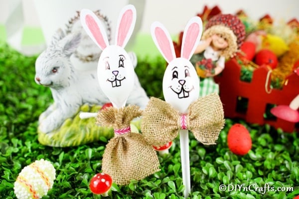 Cute Plastic Spoon Easter Bunny Craft